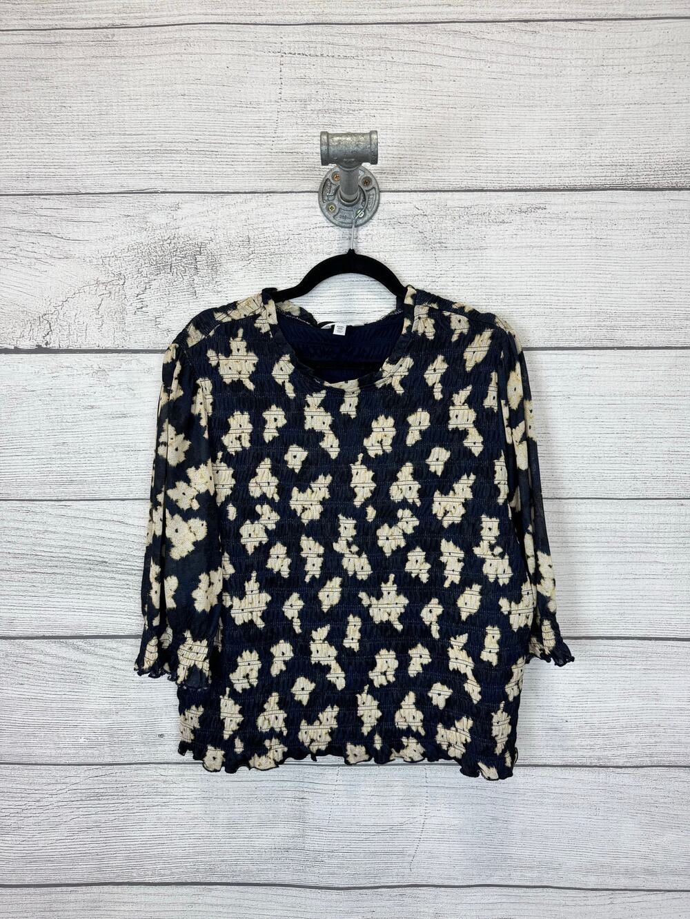 Time & Tru Plus Size Navy & Ivory Floral Smocked Stretch Top Size XXXL
